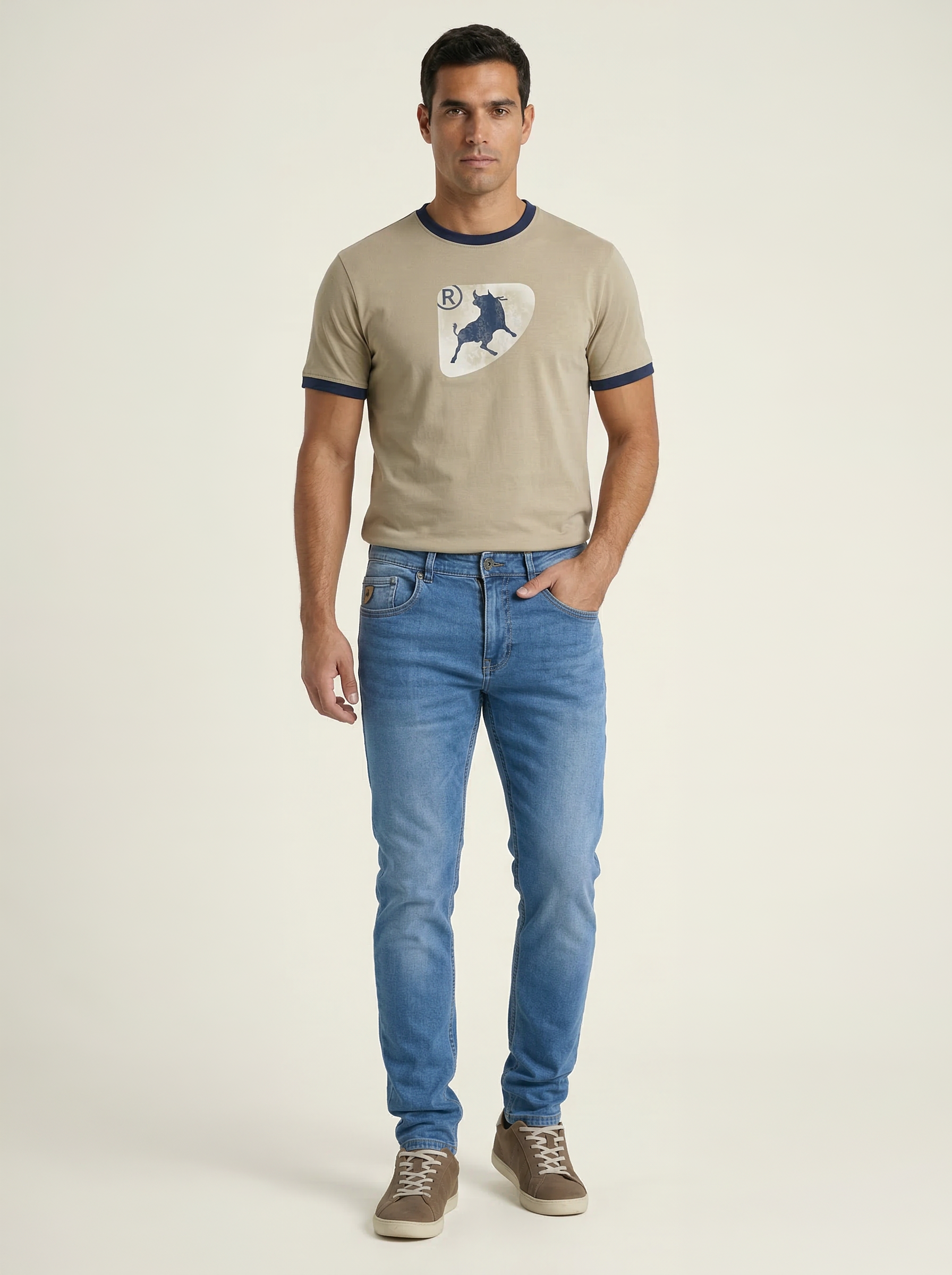 Jeans Gary Tapered Fit 938